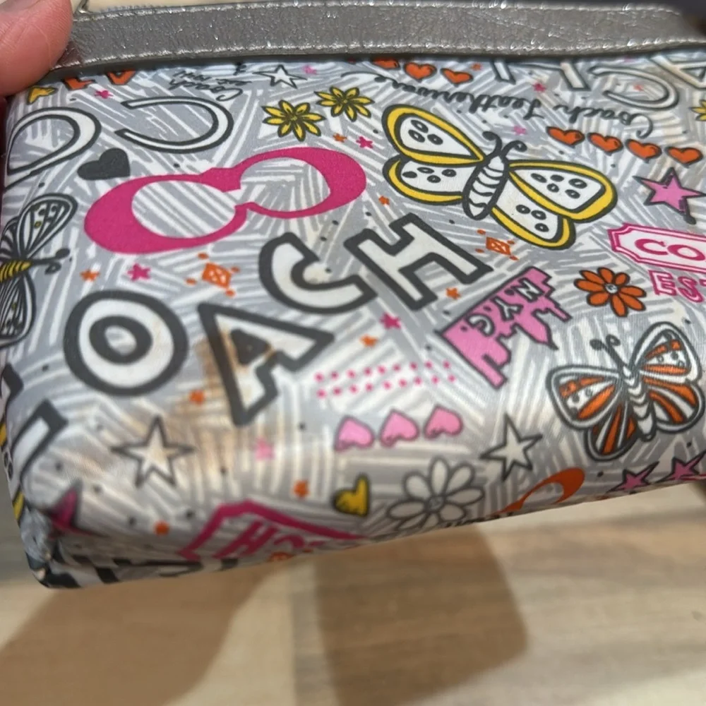 COACH WRISTLETS - Picture 6 of 6